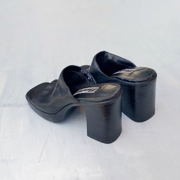 Black Platform Mules by Bata - Picture 4 of 10